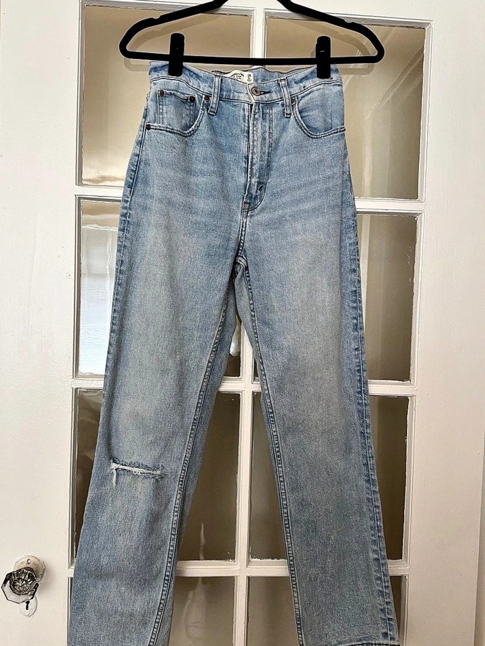 Abercrombie & Fitch Curve Love Ultra High Rise The Ankle Straight Leg